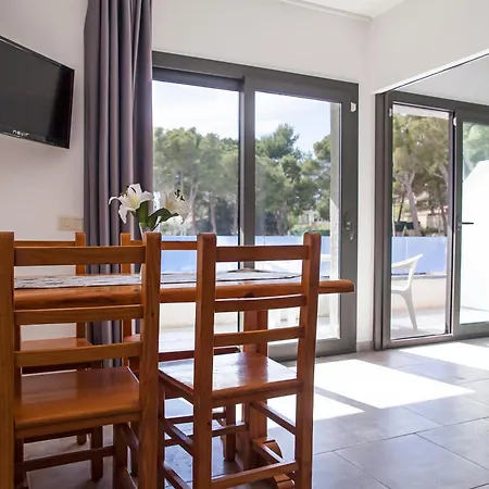 아파트호텔 Rvapartaments Treumal Park 3*