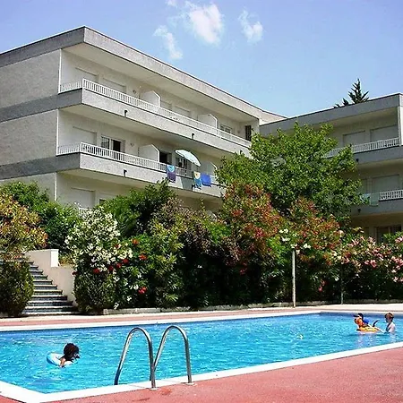 Apart Otel Rvapartaments Treumal Park
