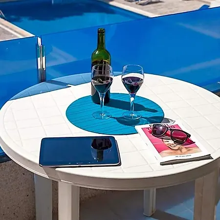 Rvapartaments Treumal Park Apart Otel 3*